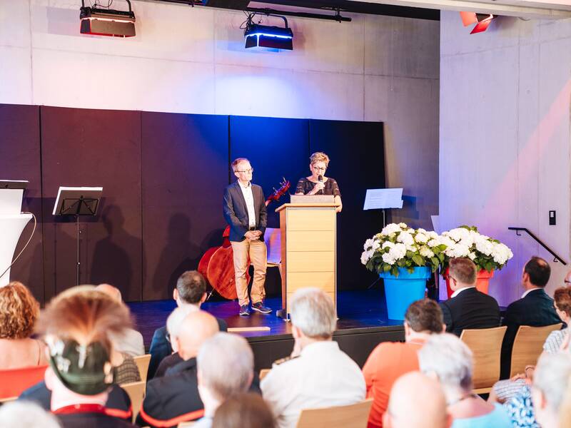 Passyjubiläum 18 - Vortrag der beiden Komitee-Vorsitzenden Martin Braun und Catherine Parcevaux-Fivel