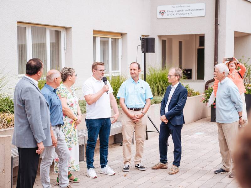 Passyjubiläum 26 - Bürgermeister-Ansprache kurz vor der Enthüllung des neuen Wegweisers auf dem Passyplatz