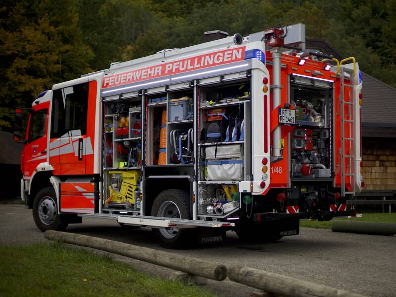 Hilfeleistungslöschfahrzeug 1/46